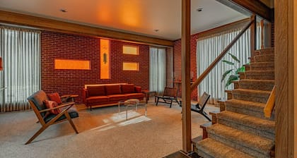 Pristine Mid-Century Modern Home