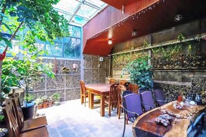 Unclassified image, 4 of 30, button - Banshan Guest Seaview Holiday Villa (Dali City)
