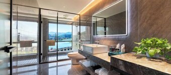 Bonny International Hotel