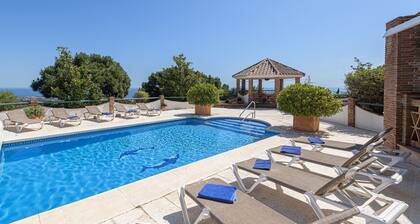 Villa Lina in Estepona