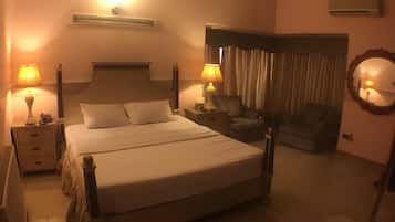 Rom – deluxe, fjellutsikt | Lydisolert og wi-fi (inkludert)