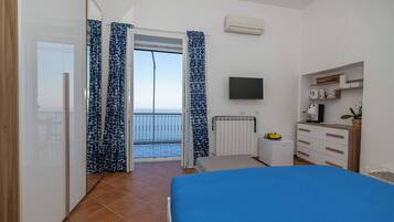 1 camera, Wi-Fi gratuito, lenzuola