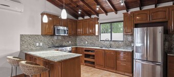 Blissful Bay Views, Steps to Beach, Private Yard