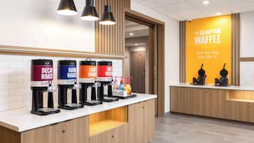 Desayuno continental incluido todos los días