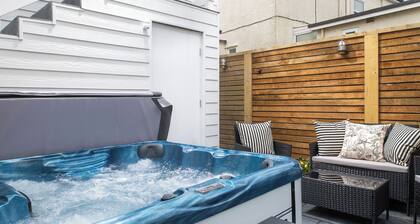 Camellia House Crest apartment. A cosy apartment in the village of Abersoch