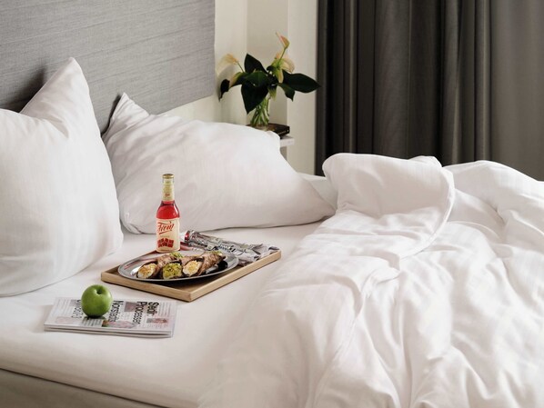 1 chambre, fer et planche à repasser, lit de bébé portatif, Wi-Fi