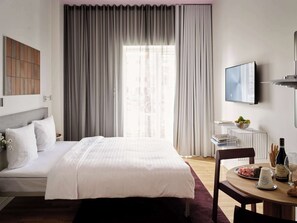 1 bedroom, iron/ironing board, travel cot, WiFi