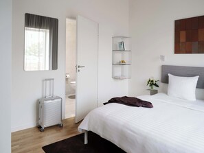 1 bedroom, iron/ironing board, travel crib, WiFi