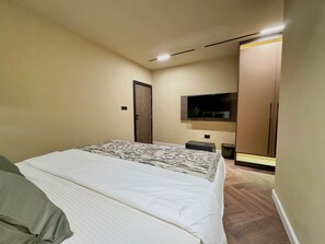 3 dormitorios, tabla de planchar con plancha, wifi y ropa de cama