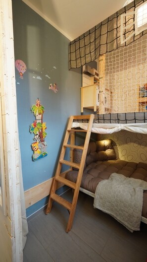 Children’s area
