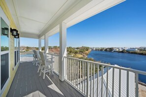 Comfort House, Pool Access, Lake View | Balcony - Modern House with Pool Access (Panama City Beach)