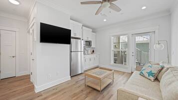 Comfort House, Pool Access, Lake View | Living room | 49-inch Smart TV with digital channels