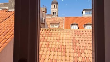 Deluxe Room | City view