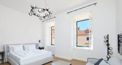 TUDISI LUX SUITES by DOMINIUM
