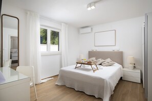 3 多间卧室、客房内保险箱、熨斗/熨衣板、免费 WiFi