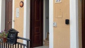 Unclassified image, 3 of 17, button - La terrazza nel borgo  (Tortora)