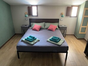 Classic-Vierbettzimmer, eingeschränkter Meerblick