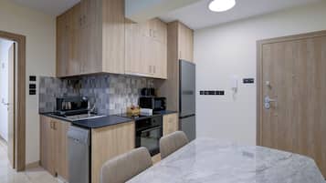 Apartment, 1 Bedroom, Balcony | Interior