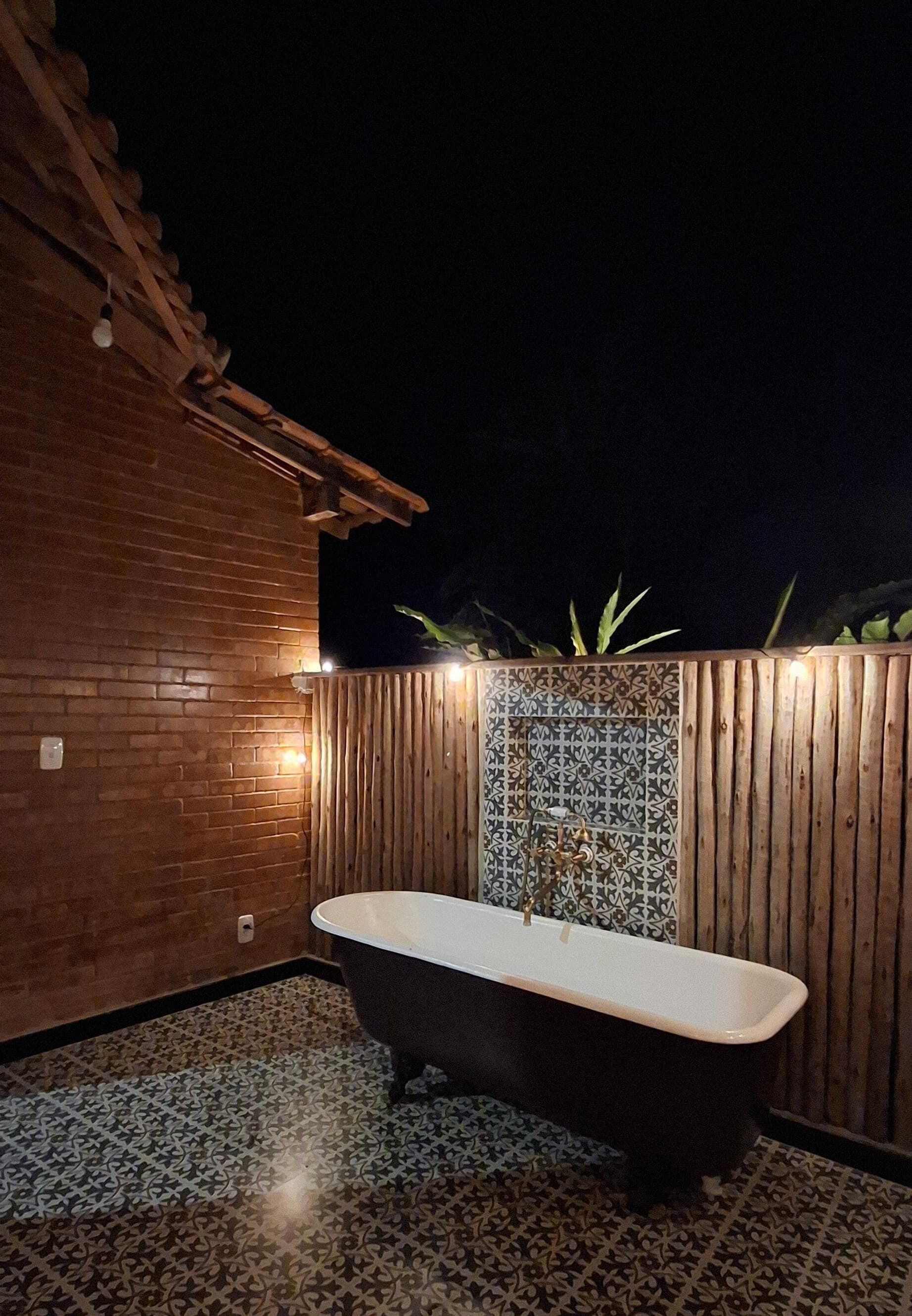 Chalet, 1 Bedroom, Patio, Garden View | Bathroom