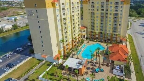 Apartment, 1 Bedroom, Balcony, Pool View | Exterior