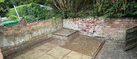 Maison | Enceinte de l’hébergement