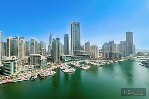 Appartement Deluxe, balcon, vue ville | Vue depuis le balcon