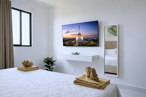 3 soverom, strykejern/-brett, wi-fi og sengetøy