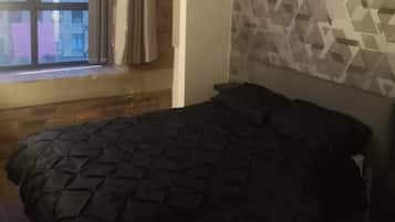 Apartment | 1 bedroom, bed sheets