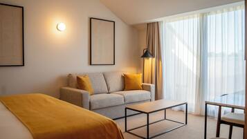 Standard Penthouse, Balcony, Garden View | 1 bilik tidur, cadar kapas Mesir, peralatan tempat tidur premium