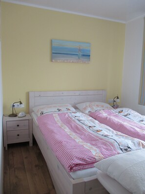 1 bedroom, iron/ironing board, free WiFi, bed sheets - Vacation apartment Borkum Robbe (Borkum)
