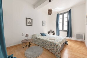 2 Schlafzimmer, Bügeleisen/Bügelbrett, WLAN, Bettwäsche