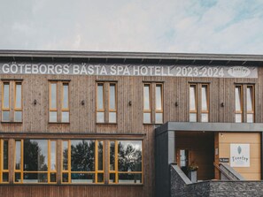 Uklassifisert bilde, 4 av 39, knapp