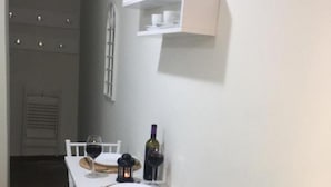 经典开间, 阳台 | 餐厅