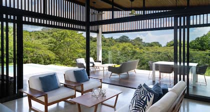 Villa Futura by Acomodo