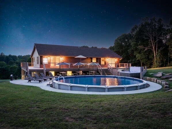 Pool - Lodge 328 - Hocking Hills (New Plymouth)