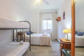 4 bedrooms