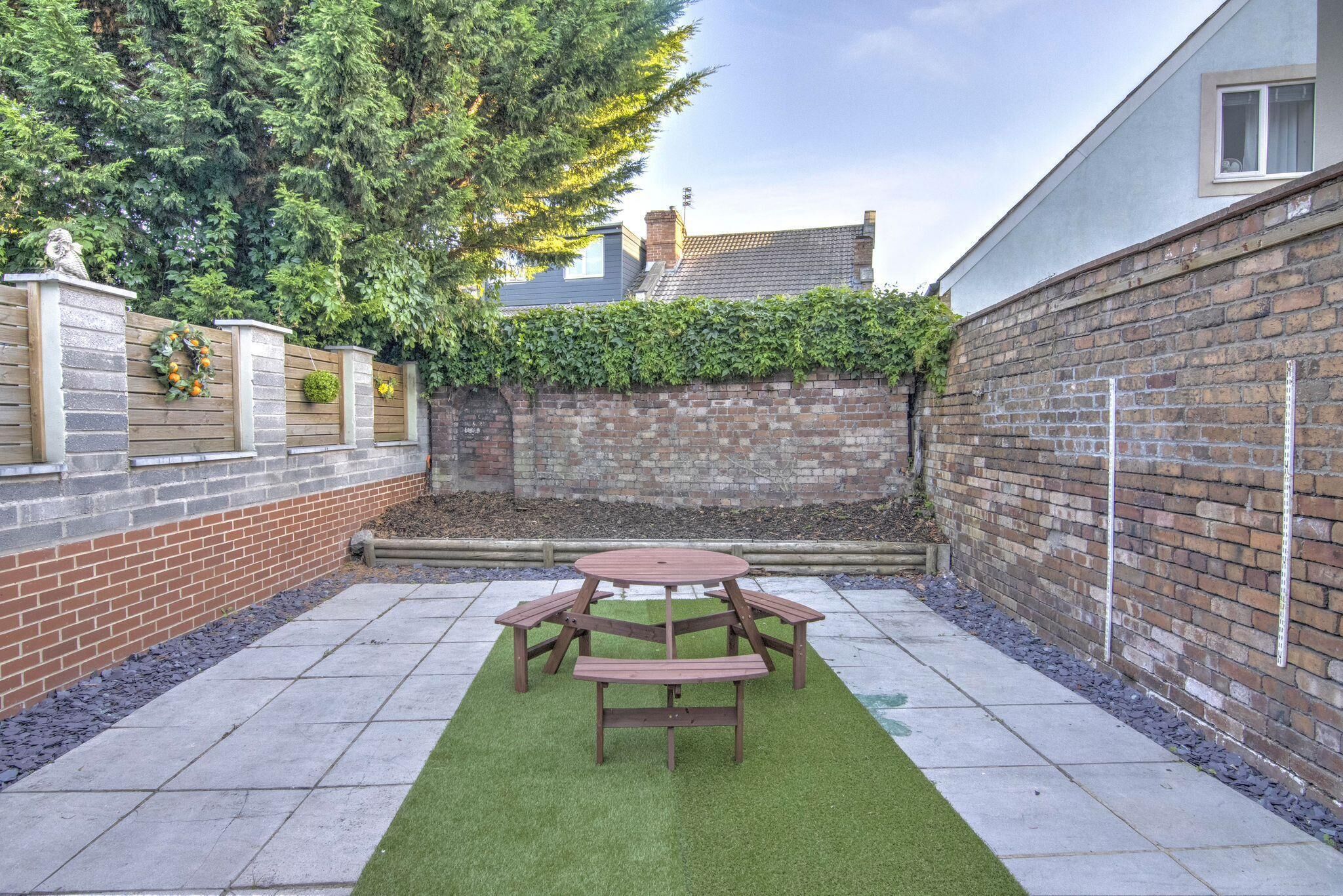 House | Property grounds