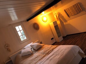 5 chambres, Wi-Fi, draps fournis