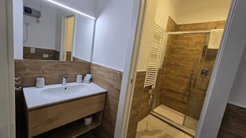 Haartrockner, HandtĂŒcher