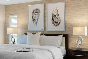 3 sovrum, skrivbord, strykjärn/strykbräda och resesäng