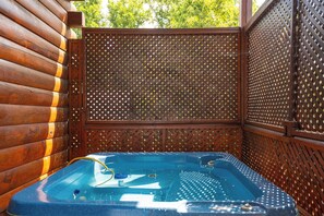 Idromassaggio all'aperto