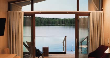 Bella Lake Resort