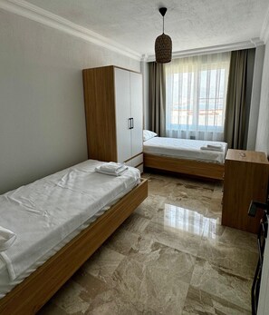 Family Apartment (2+1) | 2 chambres, chambres insonorisées, fer et planche à repasser