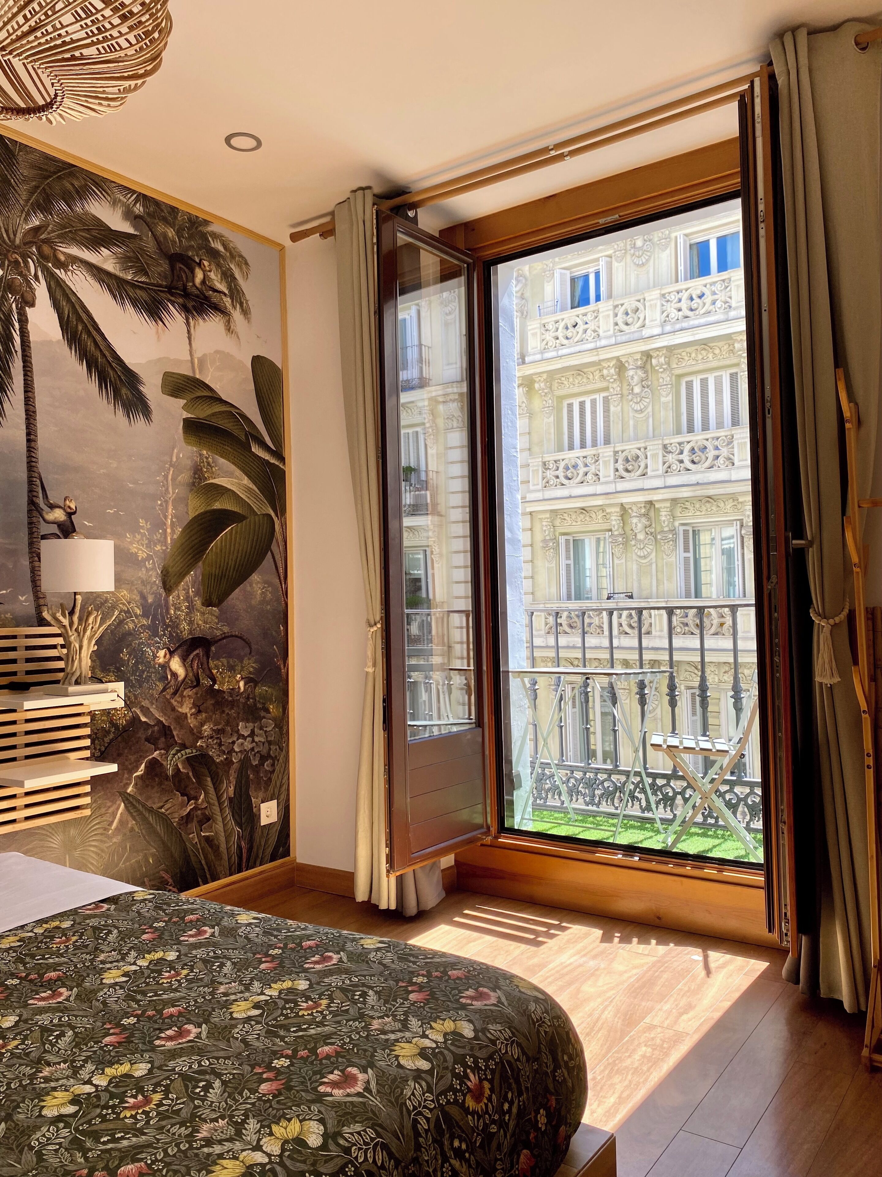 Kamar Double Superior | Busa memori, kedap suara, Wi-Fi gratis, dan seprai linen