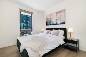 3 bedrooms, WiFi, bed sheets