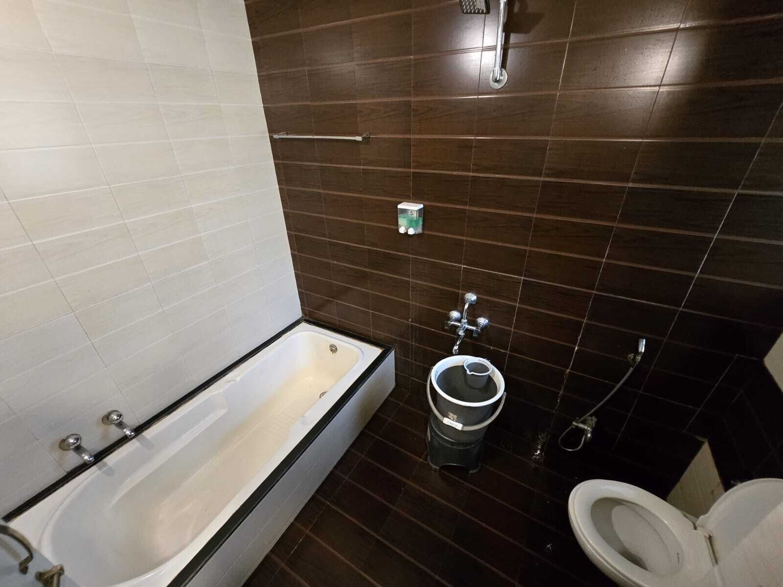 Kamar Premier | Kamar mandi