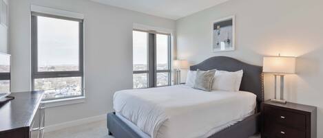 2 Schlafzimmer, Schreibtisch, Bügeleisen/Bügelbrett, WLAN