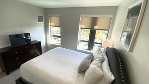 2 bedrooms, desk, iron/ironing board, WiFi