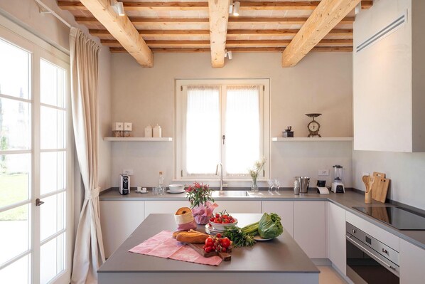 Villa | 4 bedrooms - Villa San Pietro Orgiano (Fermo)