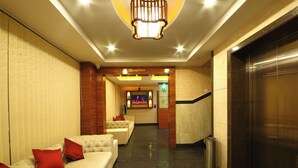 Quầy tiếp tân
